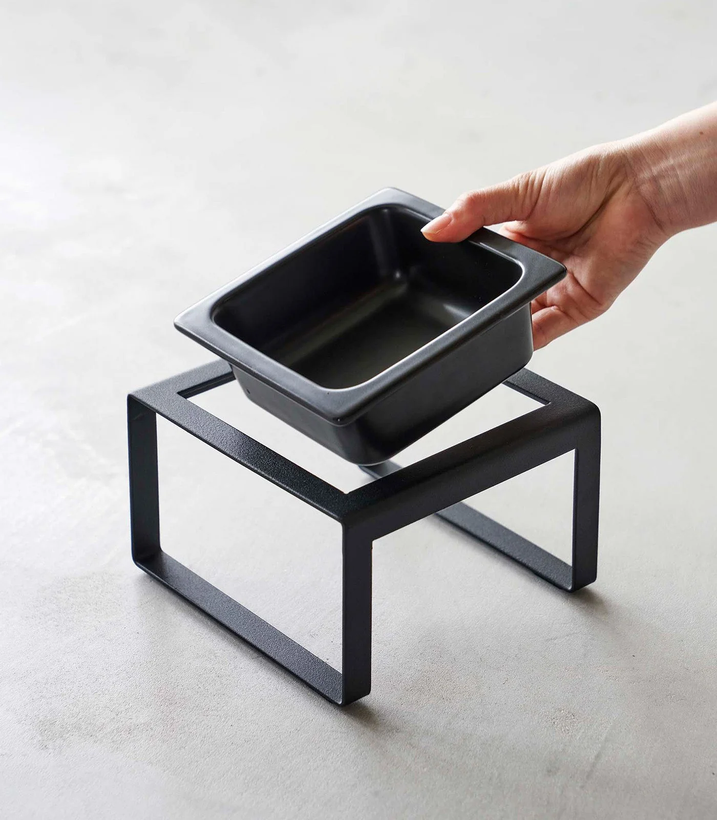 Yamazaki Home Single Pet Food Bowl - Image 8