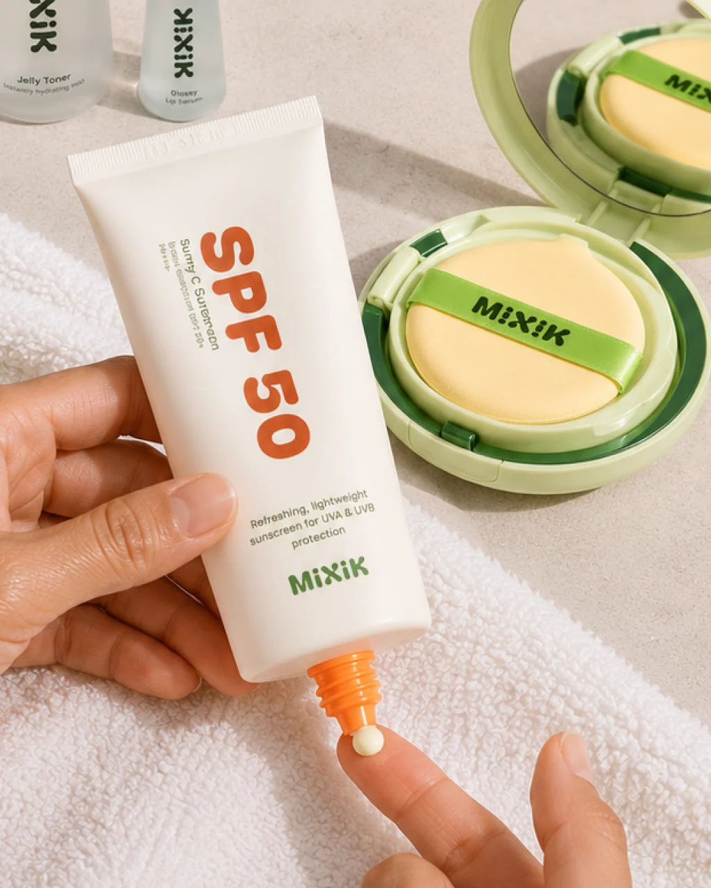 MIXIK Sunny C Sunscreen SPF 50 - Image 3