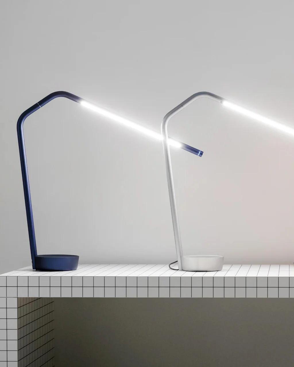 Tangram Lighting AYWA Reading Lamp - Image 18