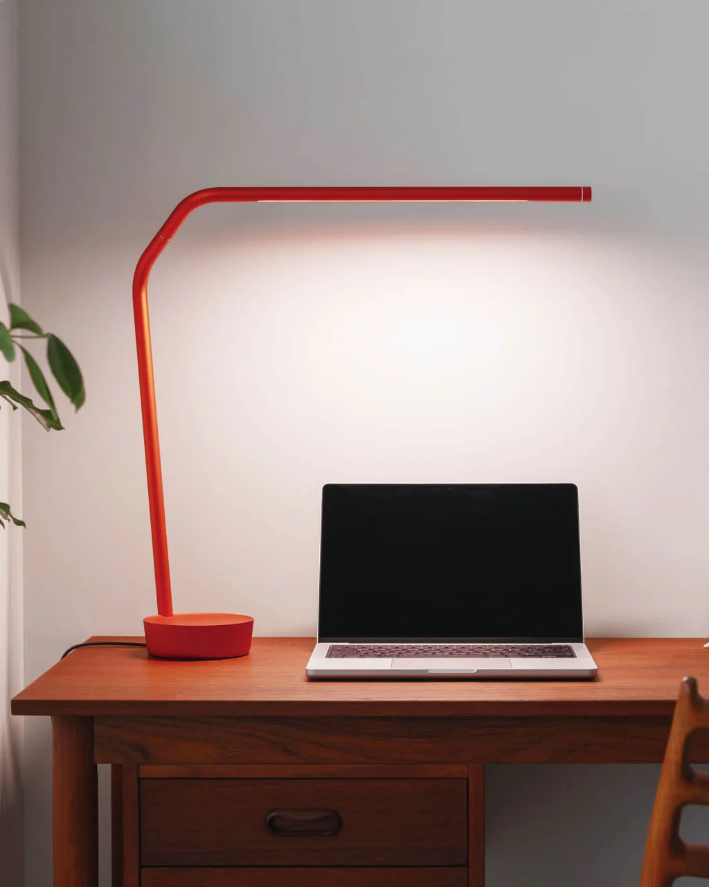 Tangram Lighting AYWA Reading Lamp - Image 3