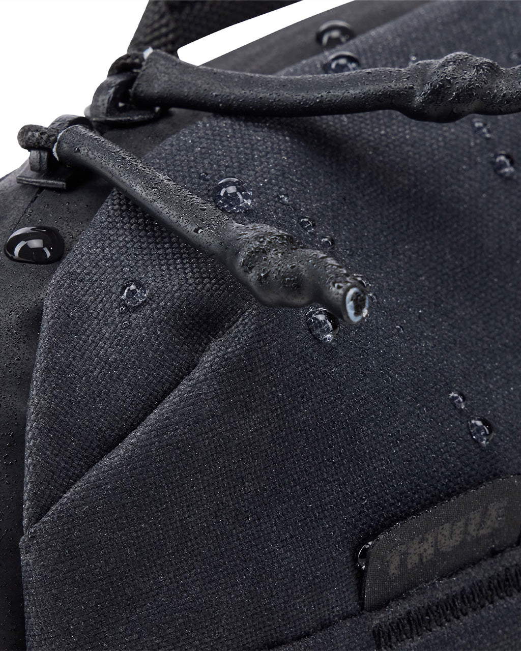 Thule Aion Sling Bag - Image 6