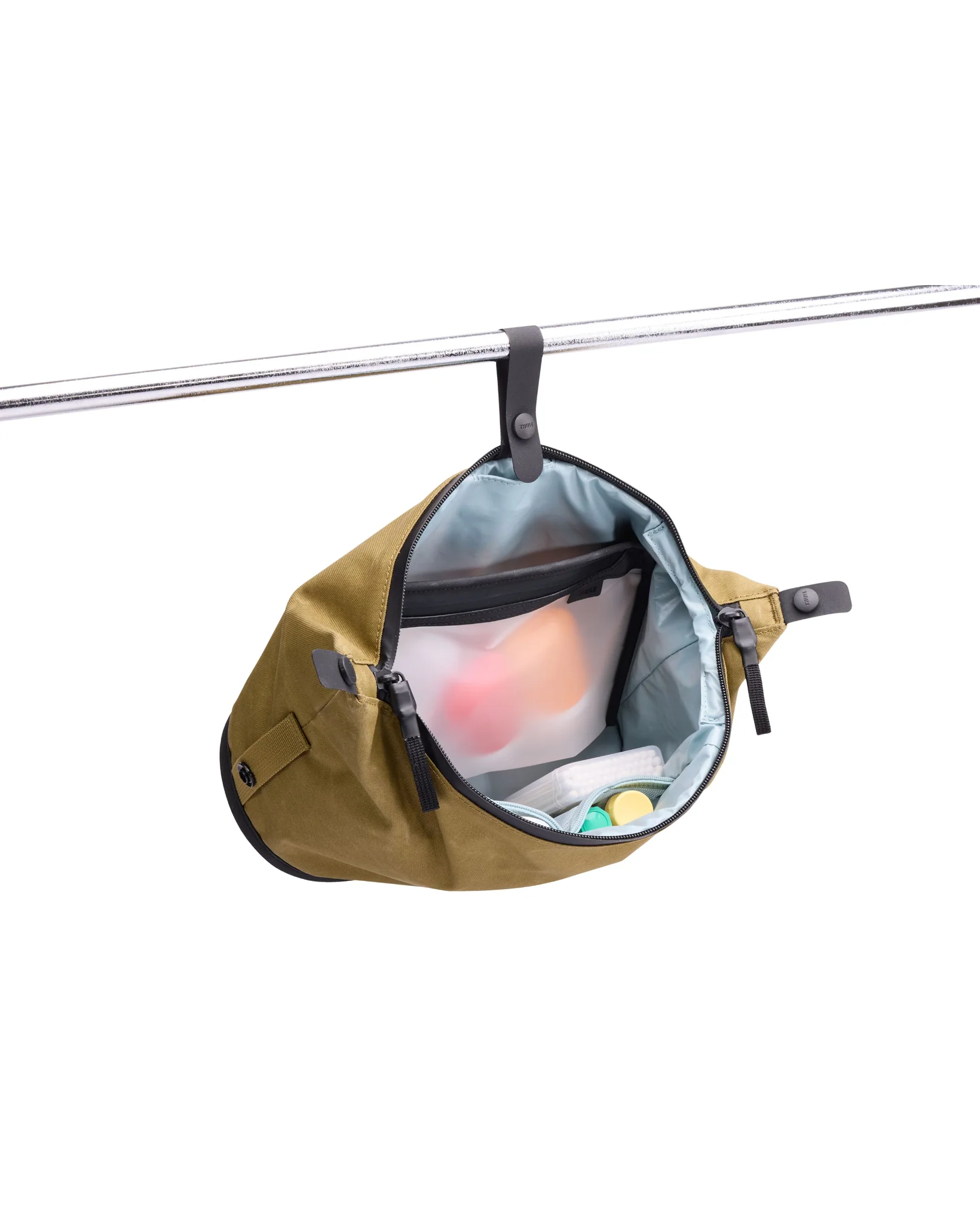 THULE Aion Toiletry Bag - Image 4