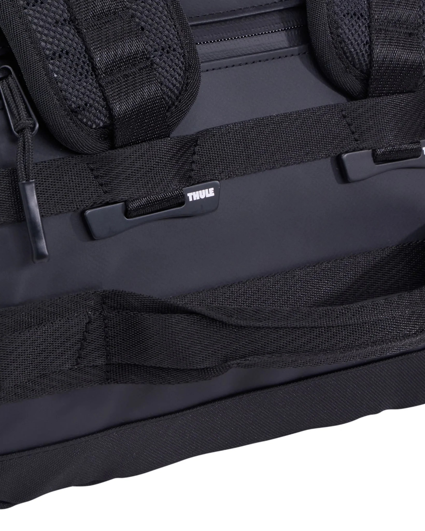 Thule Chasm 30L Duffel Bag - Image 10
