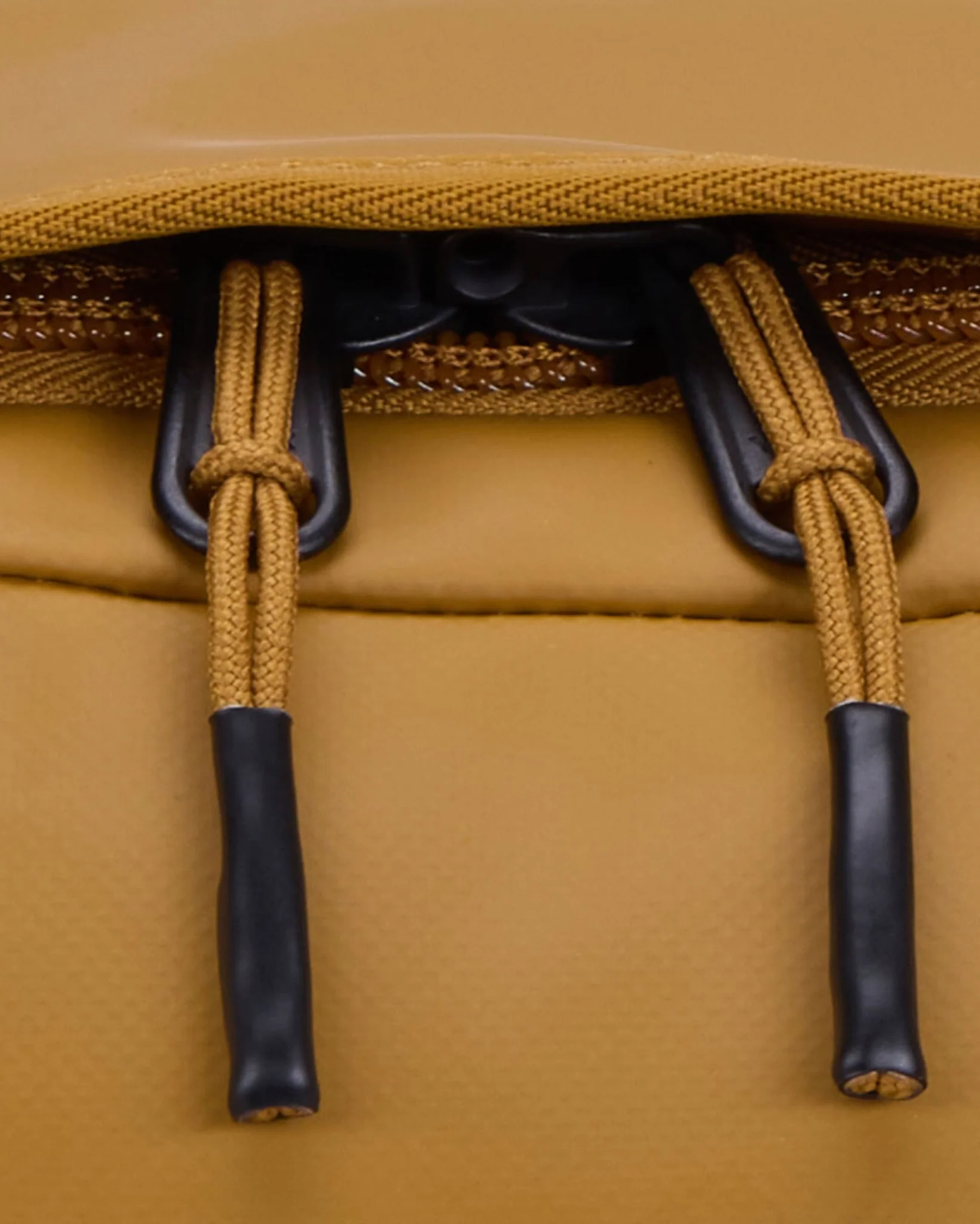 Thule Chasm 30L Duffel Bag - Image 35