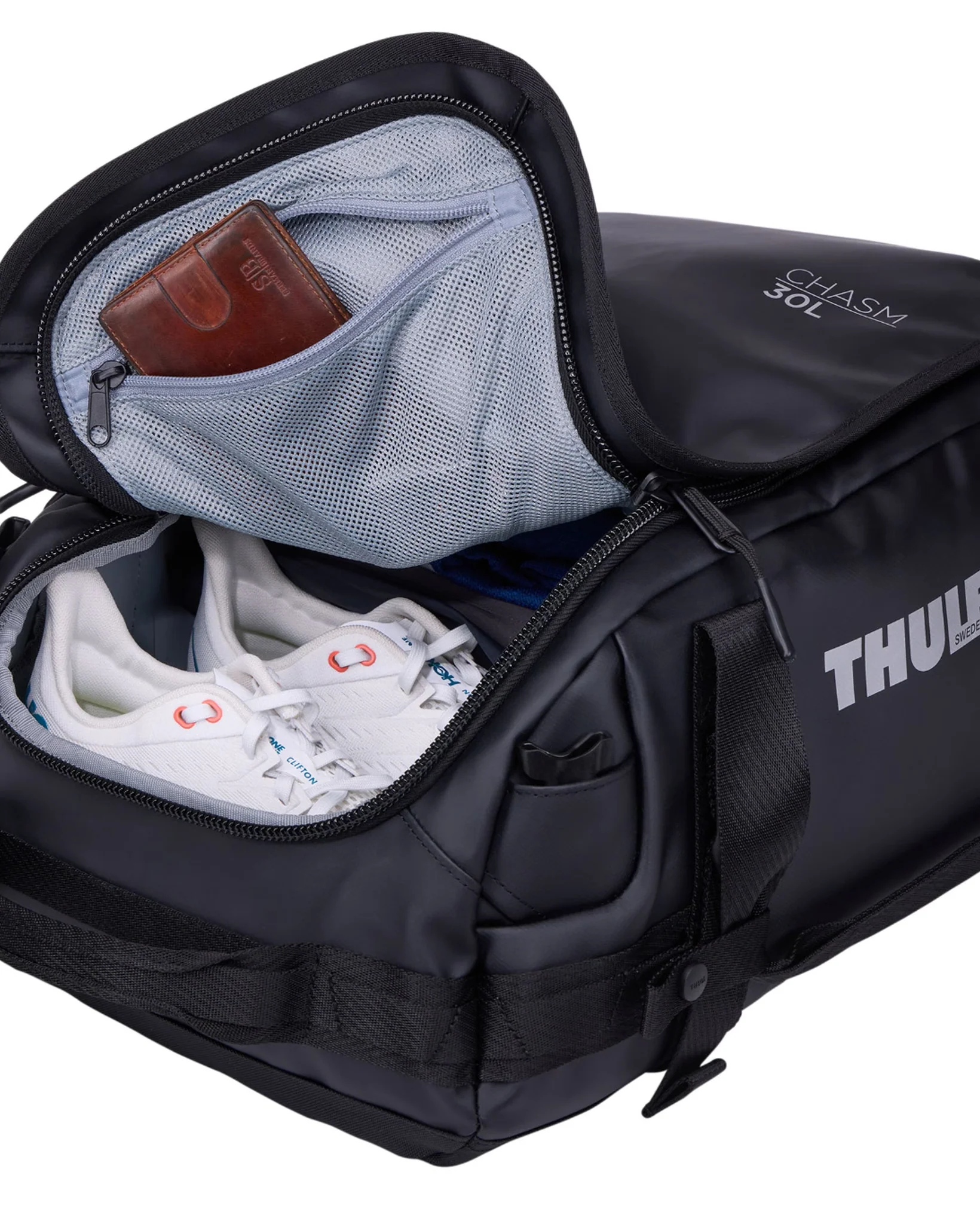 Thule Chasm 30L Duffel Bag - Image 5