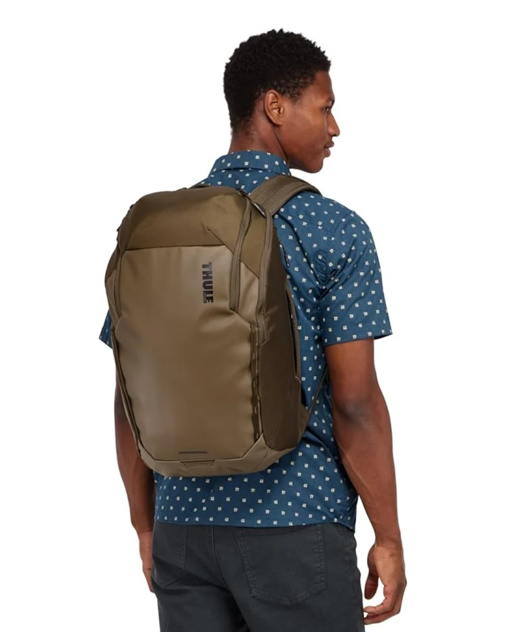 Thule Chasm Laptop Backpack 26L - Image 16