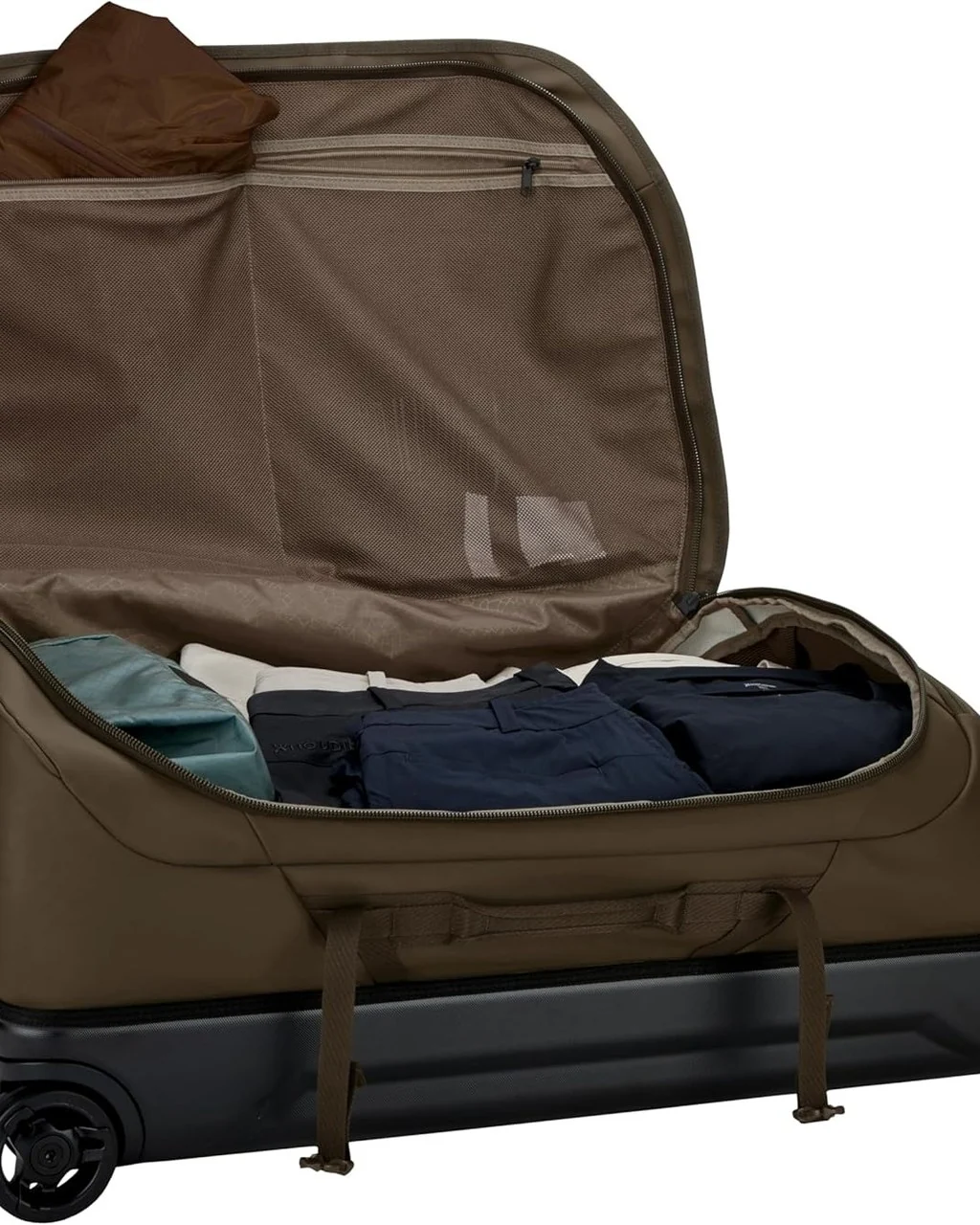 Thule Chasm Wheeled Duffel Bag - Image 6