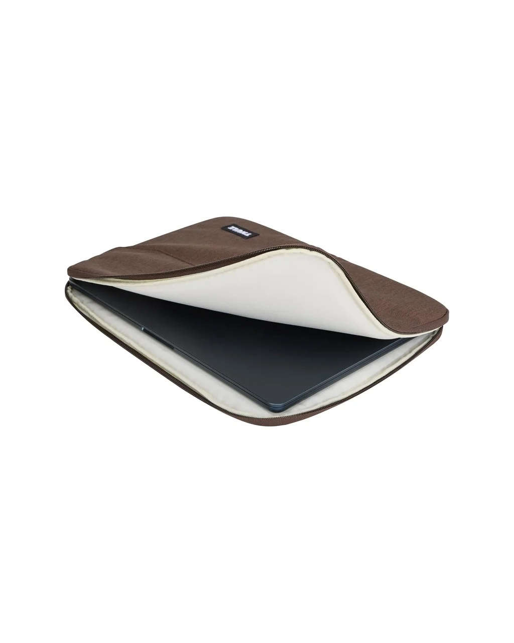 Thule Lithos MacBook Sleeve - Image 46