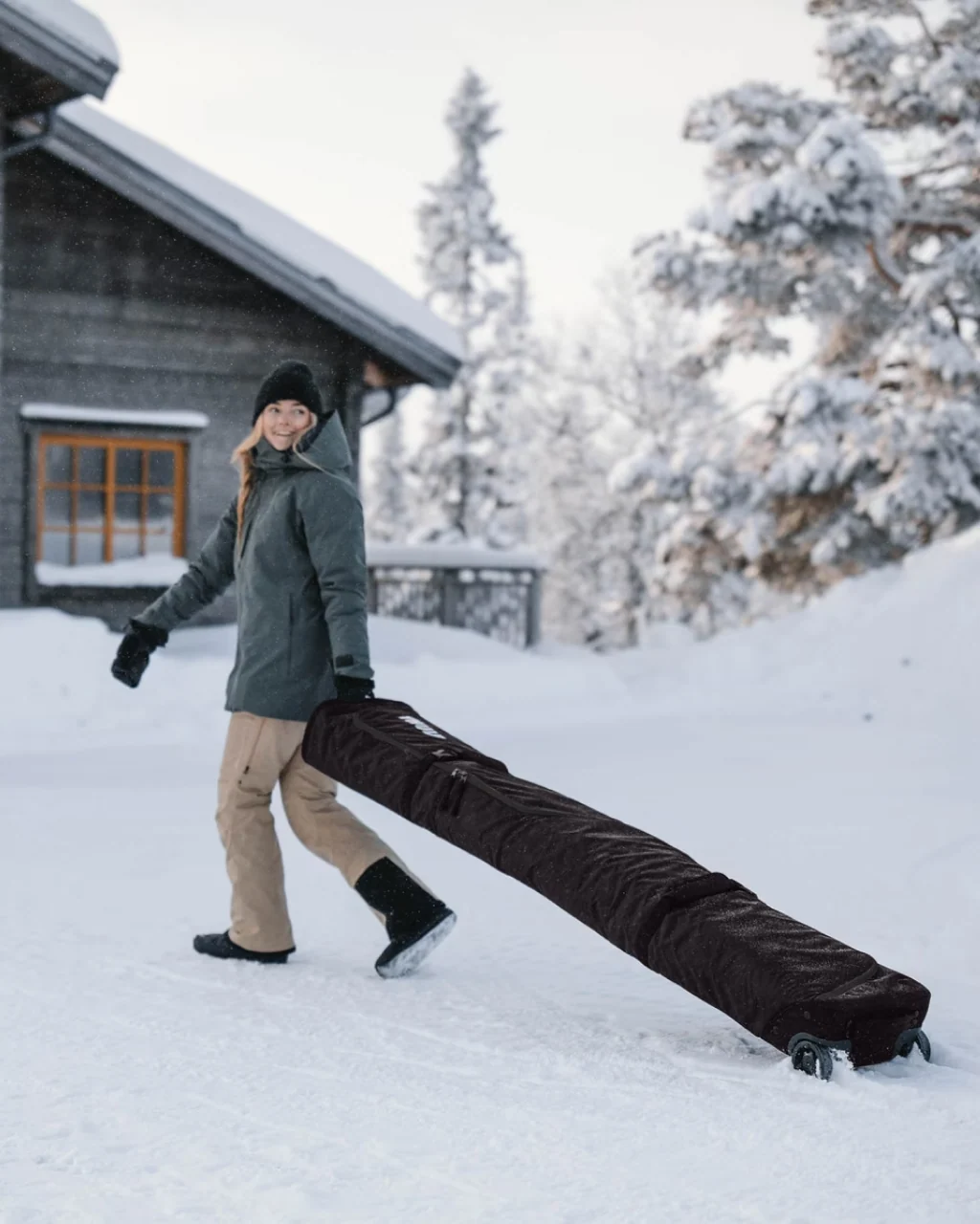 Thule Roundtrip Rolling Ski Bag 175cm - Image 15