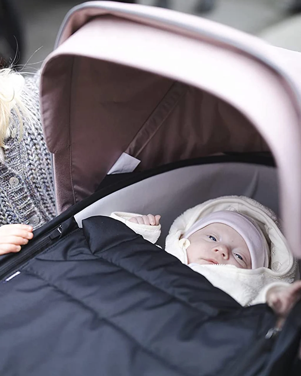 Thule Shine Bassinet - Image 5