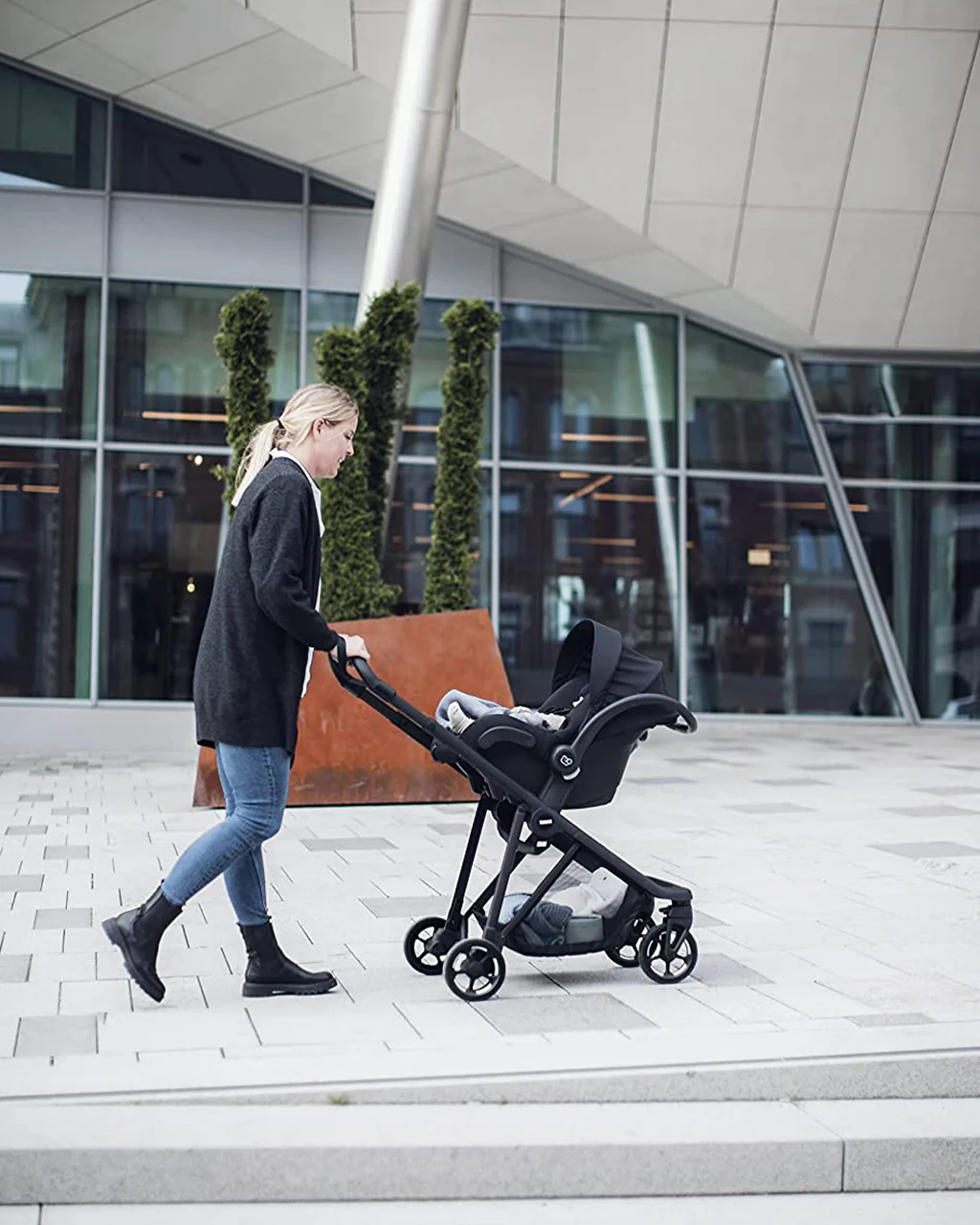 Thule Shine Car Seat Adapter Maxi Cosi - Image 3