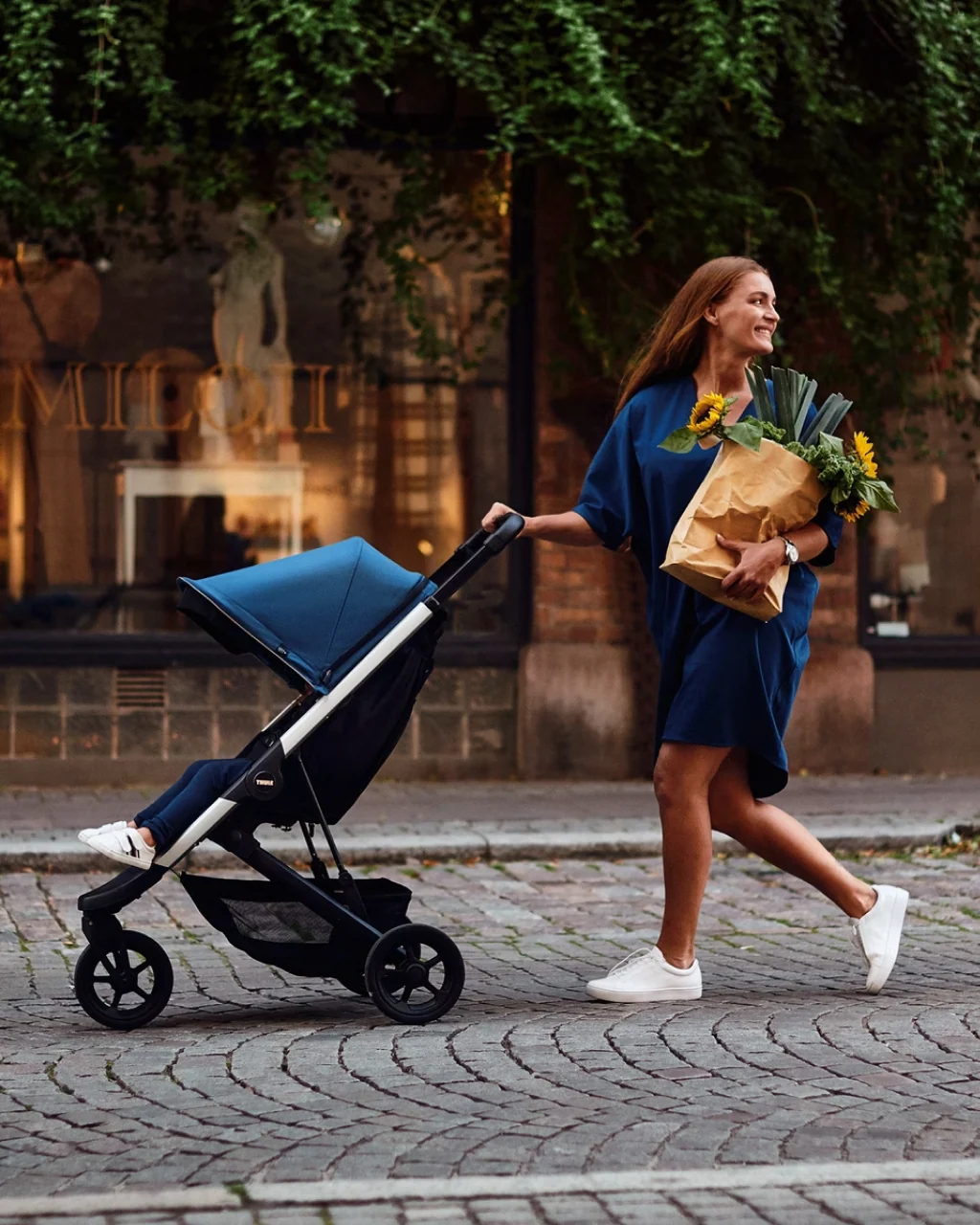 Thule Spring City Stroller - Image 3