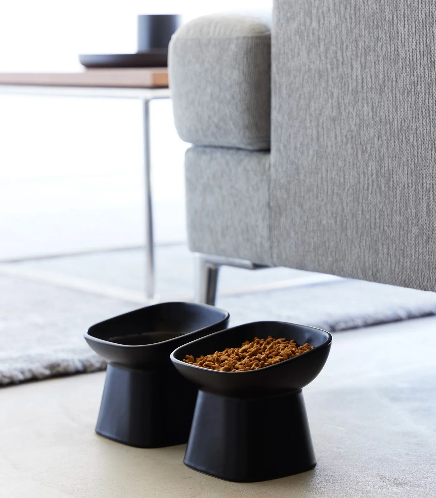 Yamazaki Home Tilted Pet Food Bowl - Image 13