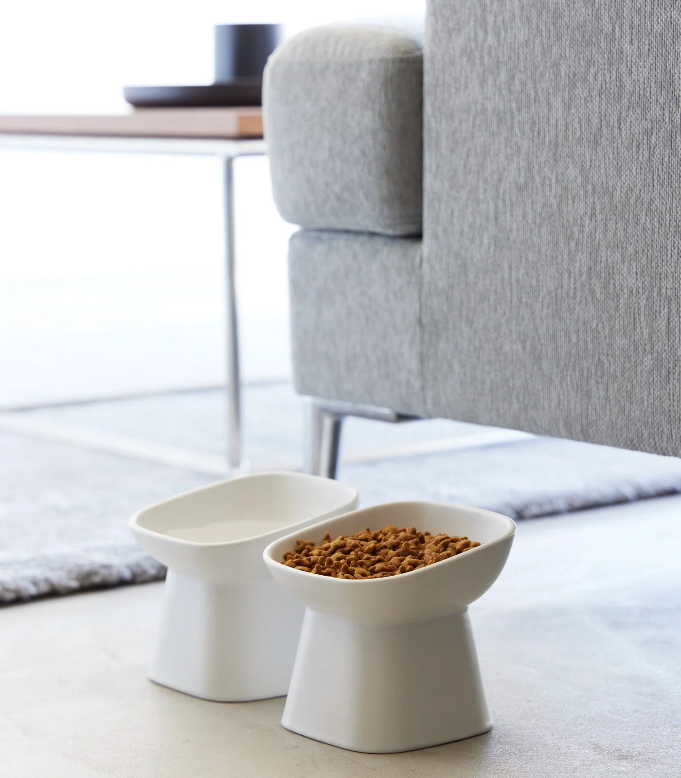 Yamazaki Home Tilted Pet Food Bowl - Image 6